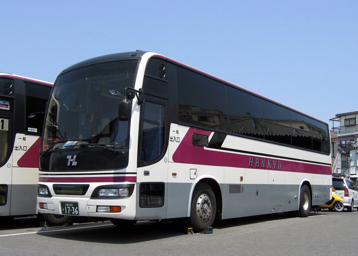 阪急バス「よさこい号」　1736 01 